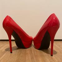 Scarpe donna particolari