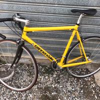 Bici cannondale aluminum 2.8