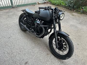 Moto Guzzi 750 - TOTAL BLACK
