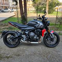Triumph Trident 660