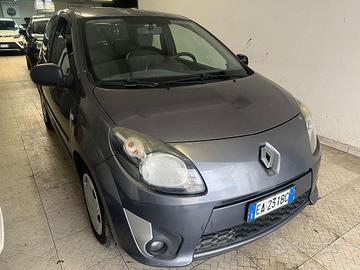 RENAULT Twingo 1.2 16V LEV Sport & Sound