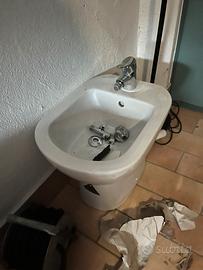 Bidet dolomite