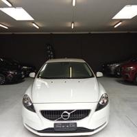 Volvo V40 D2 R-Design Momentum 