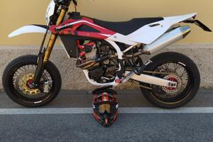 Husqvarna SMR450 motard