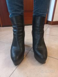 Stivaletti Zara Basic neri n.40