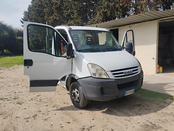 Furgone DAILY ribaltabile trilaterale