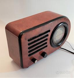Radio Giulia Schmid in legno color radica