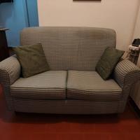 Divano 2 posti artigianale 147x90 cm – Classico