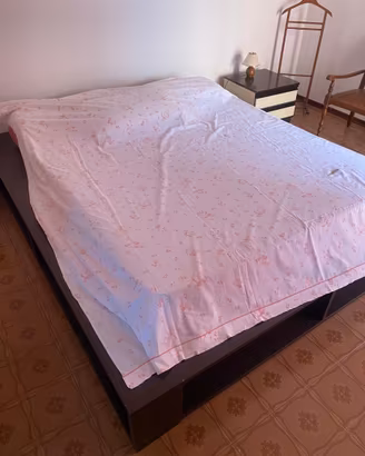 Letto matrimoniale contenitore