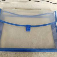 cartellina trasparente + blocco appunti