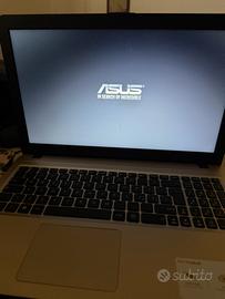 Portatile ASUS VivoBook 15.6