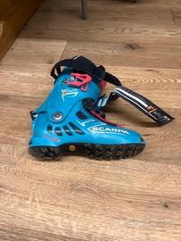 Scarponi scialpinismo F1 scarpa