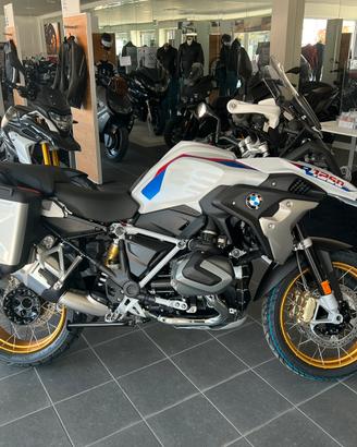 BMW GS 1250 2023 Rally – 1.500 km – Pari al nuovo