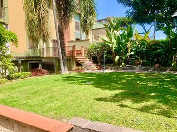 PORZIONE DI QUADRIFAMILIARE A ROMA