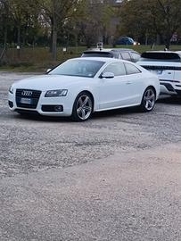 Audi a5 2.0 TDI 2011