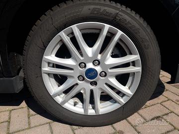 Ford C-Max gpl della Casa