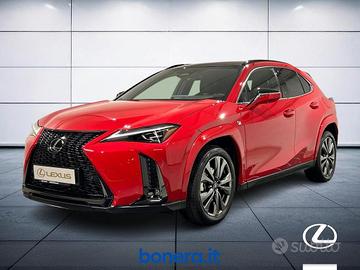Lexus UX 300h 2.0 F-Sport 4wd cvt