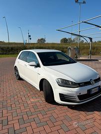 VW Golf GTD 2014