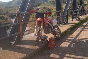 CRF 250 R