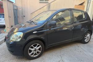 Toyota Yaris 1.4 tdi D-4D cat 5 porte Sol