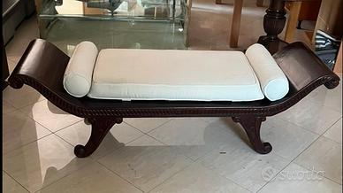 Chaise longue stile etnico con intarsi