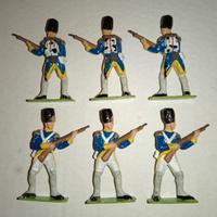 Francesi  6 Vecchi soldatini in metallo 6,5 cm