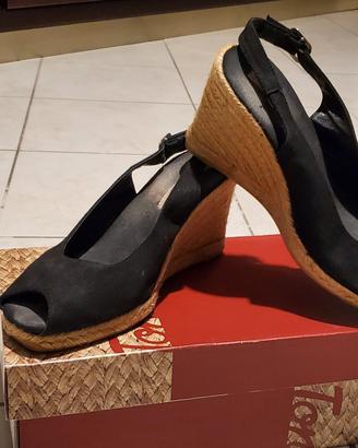 Espadrillas nere con zeppa