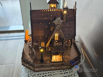 Casette e orologio cucu fatto a mano in legno