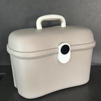 Portabottiglie termico con accessori “AVERLI”