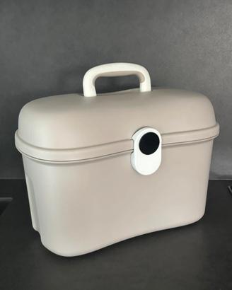 Portabottiglie termico con accessori “AVERLI”