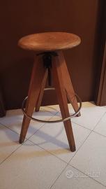 Sgabello da tecnigrafo vintage in legno massello