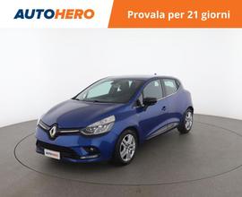 RENAULT Clio WU73876