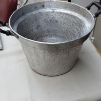 pentola in alluminio martellato 