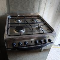 Piano cottura 4 fuochi + forno 