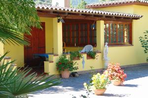 Villino con ampio giardino