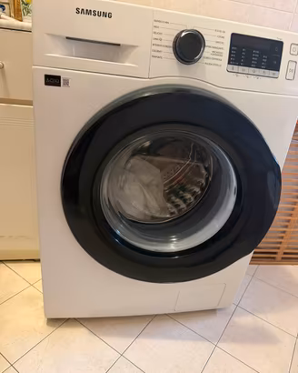 Lavatrice Samsung EcoBubble7kg pari al nuovo