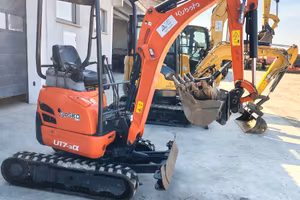 Kubota U17-3α 2019 – 2.930 ore – 2 benne
