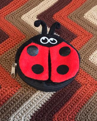 Portamonete soggetto coccinella con zip