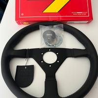 Volante momo Montecarlo pelle
