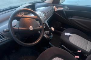 Lancia y 1300 diesel