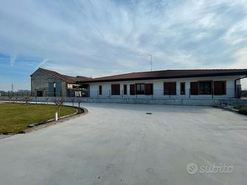 Albaredo d'Adige: villa singola 340 mq circa