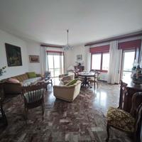 5 LOCALI A CASTELFORTE