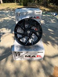 Set cerchi mak 5x114,3