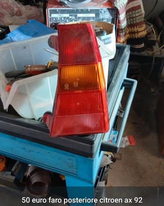 Faro Posteriore destro Citroen Ax del 92