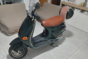 vespa piaggio 50 ET4 anno 2001