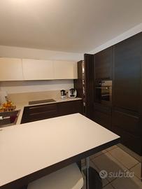 Cucina di Copat Cucine con penisola 