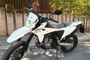 Suzuki DR-Z 400 SM