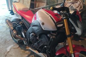 Yamaha FZ8 - 2012