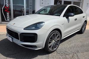 Porsche Cayenne Coupé 3.0 V6 E-Hybrid