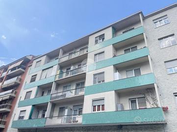 2 LOCALI A TORINO